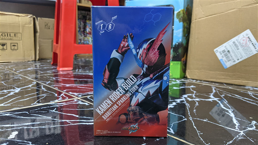 Mua bán SHF KAMEN RIDER BUILD SPARKLING FORM FAKE